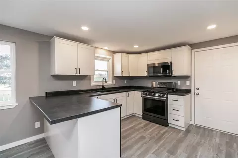 1815 Highland Rd, Ely, IA 52227 photo 11