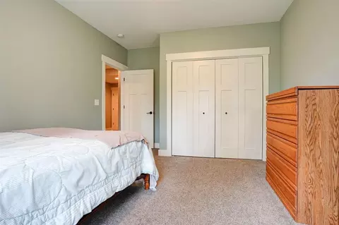 4100 Windfall Dr NW, Cedar Rapids, IA 52405 photo 41