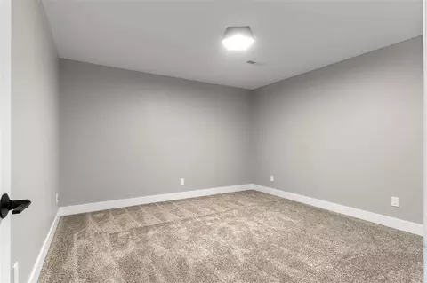 3020 Sunflower St, Ely, IA 52227 photo 30