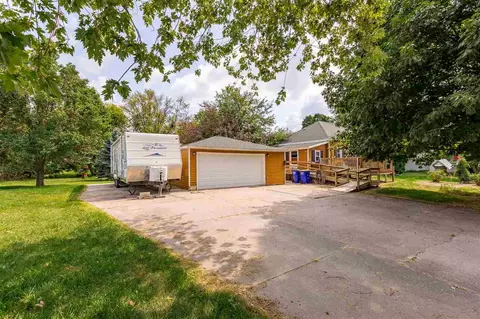 1002 E 3rd St, Washington, IA 52353 photo 4