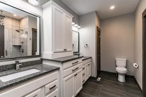 5906 Michael Dr NE, Cedar Rapids, IA 52411 photo 22