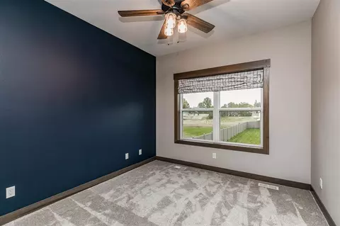 5906 Michael Dr NE, Cedar Rapids, IA 52411 photo 26