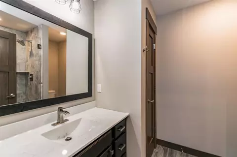 5906 Michael Dr NE, Cedar Rapids, IA 52411 photo 37