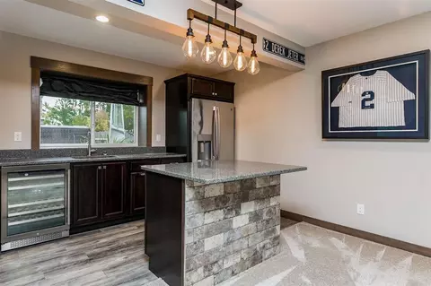 5906 Michael Dr NE, Cedar Rapids, IA 52411 photo 32