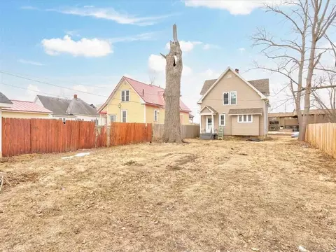 1625 E Ave NE, Cedar Rapids, IA 52402 photo 25