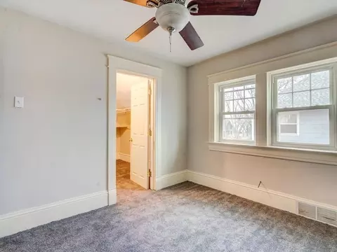 1625 E Ave NE, Cedar Rapids, IA 52402 photo 16