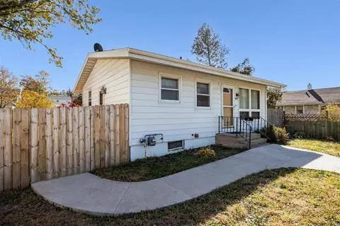 1837 E Ave NE, Cedar Rapids, IA 52402 photo 23