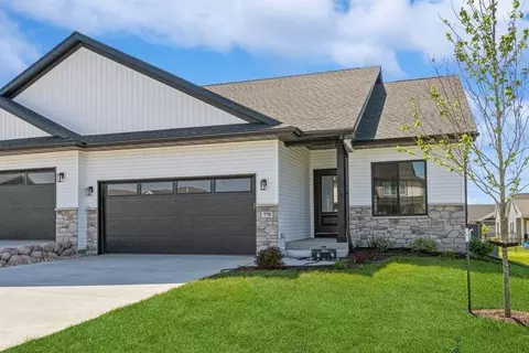 775 Brook Ridge Ave, North Liberty, IA 52317