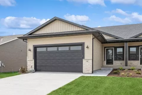 787 Brook Ridge Ave, North Liberty, IA 52317