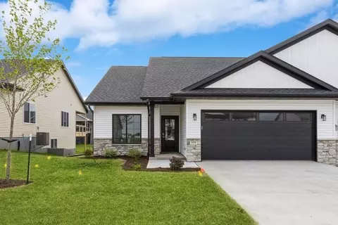 777 Brook Ridge Ave, North Liberty, IA 52317