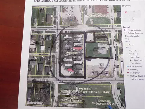 110 S Columbus St, Westliberty, IA 52776