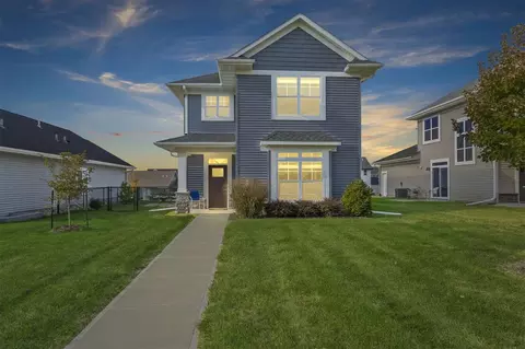 4342 Rohret Rd, Iowa City, IA 52246