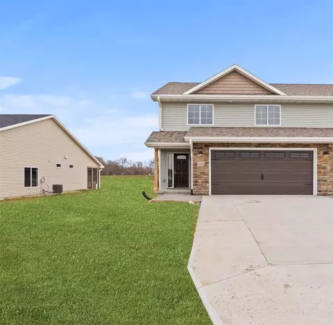 220 Vista Dr # A, Kalona, IA 52247