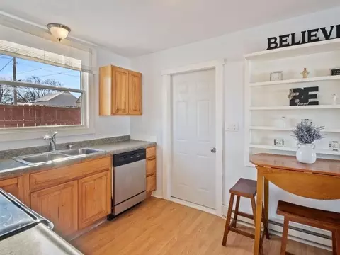 415 E 4th St, Tipton, IA 52772 photo 8