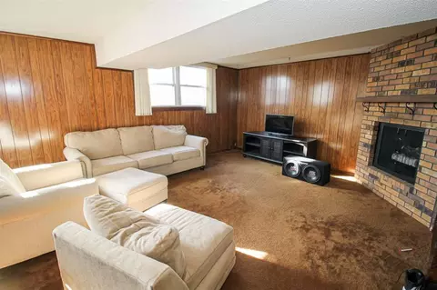 6407 Devonshire Dr NE, Cedar Rapids, IA 52402 photo 19