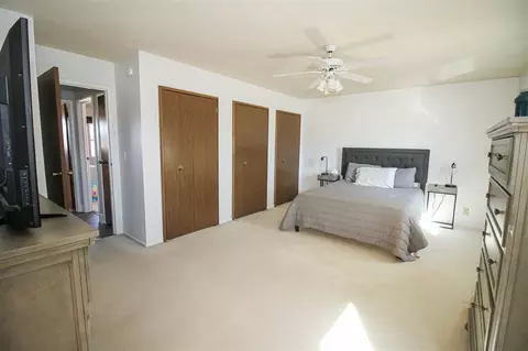 6407 Devonshire Dr NE, Cedar Rapids, IA 52402 photo 15