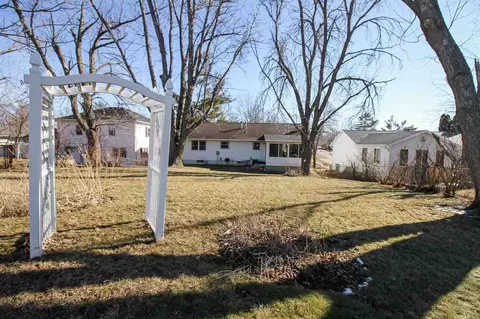 6407 Devonshire Dr NE, Cedar Rapids, IA 52402 photo 22
