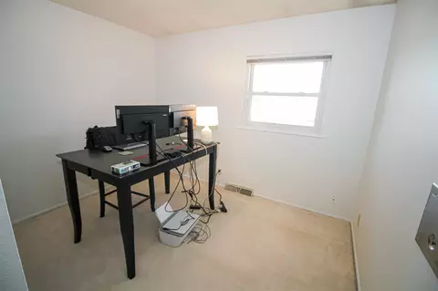 6407 Devonshire Dr NE, Cedar Rapids, IA 52402 photo 18