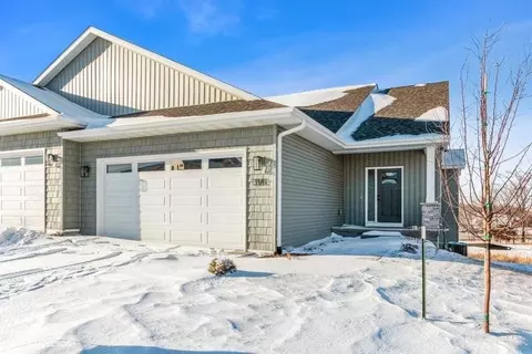 114 Dogwood Ln, Tiffin, IA 52340