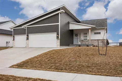 1470 Franklin St, North Liberty, IA 52317