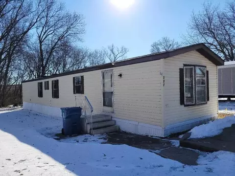 3701 2nd St #LOT 327, Coralville, IA 52241