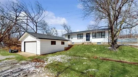 16 Ventura Ave, Iowa City, IA 52245