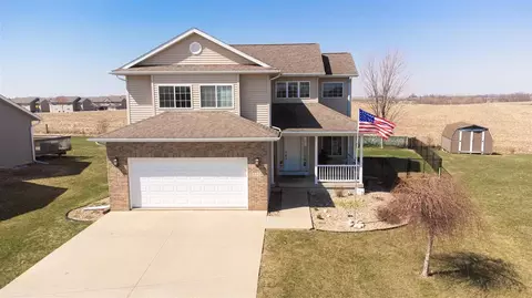 1325 Remington Ct, North Liberty, IA 52317
