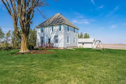 3260 297th St, Crawfordsville, IA 52621