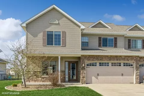 50 Ash Ct, North Liberty, IA 52317