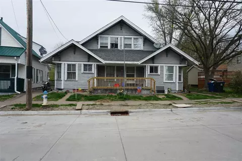 1321 Lucas St, Muscatine, IA 52761