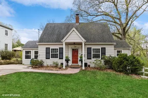 427 Bayard St, Iowa City, IA 52246