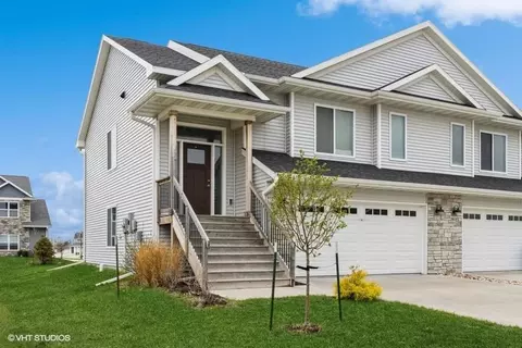 717 Brook Ridge Ave, North Liberty, IA 52317