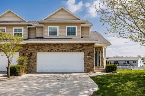 1518 Alder Dr, North Liberty, IA 52317