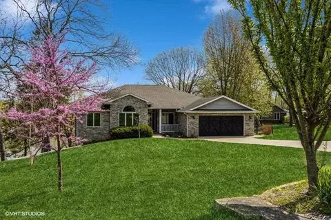 1709 12th Ave, Coralville, IA 52241