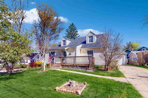 216 Sinclair Ave SE, Cedar Rapids, IA 52403