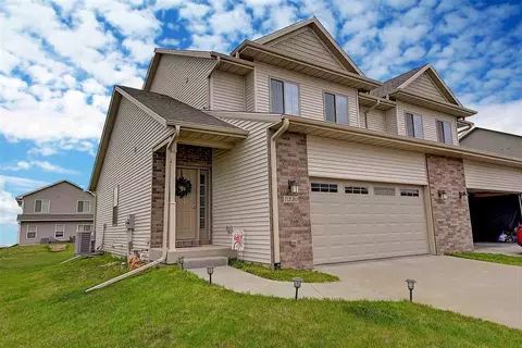 1230 Mary Ln, North Liberty, IA 52317