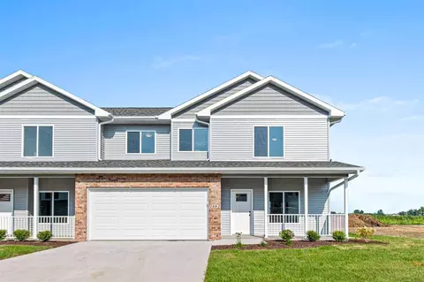 1662 Aspen Ct, North Liberty, IA 52317