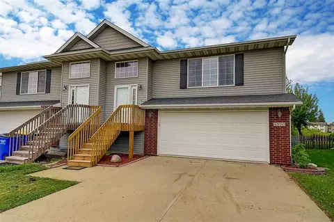 1570 Progress St, North Liberty, IA 52317