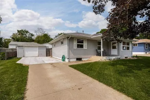 722 Highland Ave, Iowa City, IA 52240