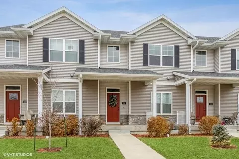 124 W 3rd St, Washington, IA 52353