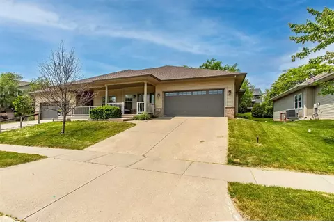 3612 Glastonbury St, Iowa City, IA 52245