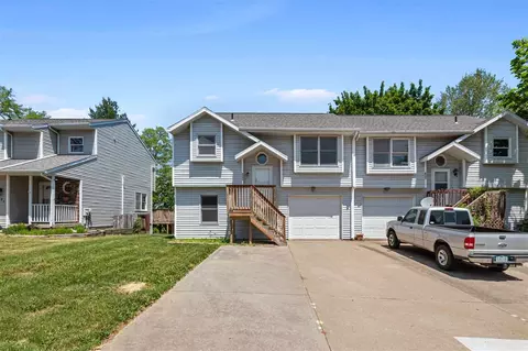 2335 10th St, Coralville, IA 52241