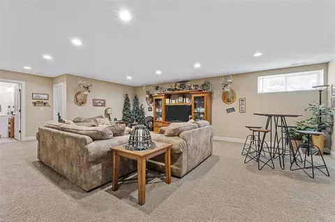 2090 Hillside Dr, Ely, IA 52227 photo 24