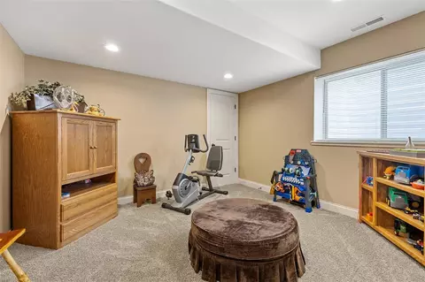 2090 Hillside Dr, Ely, IA 52227 photo 28