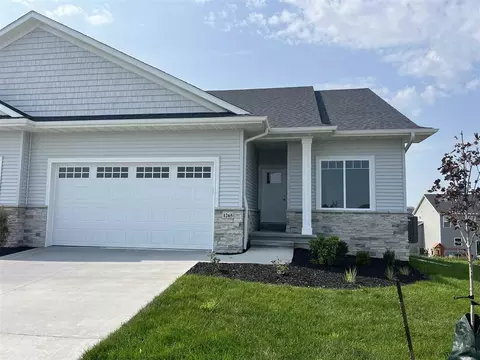 1265 Berkshire Ln, North Liberty, IA 52317