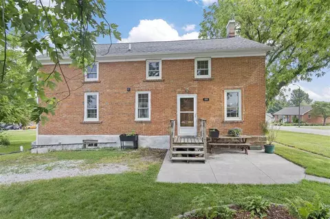 111 220th Trl, South Amana, IA 52334