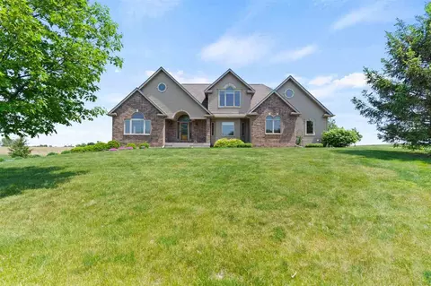 1546 Hwy 1, Washington, IA 52353