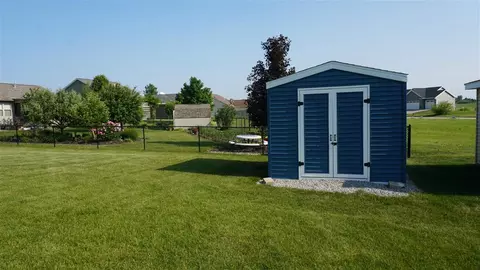 Exterior - 405 Jacki Dr, Lone Tree, IA 52755 photo 5 of 6