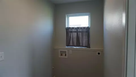 Other - 405 Jacki Dr, Lone Tree, IA 52755 photo 3 of 7