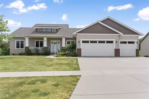 237 Cherry Ln, Tiffin, IA 52340